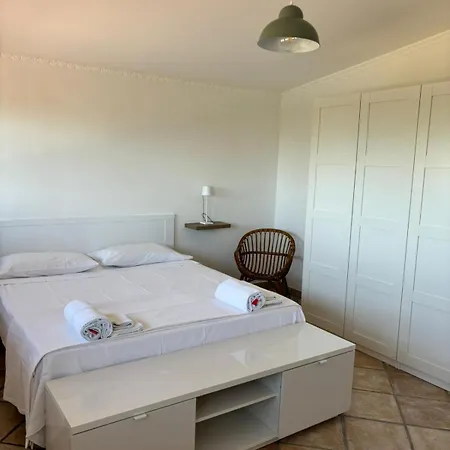 Apartment Cerasella House